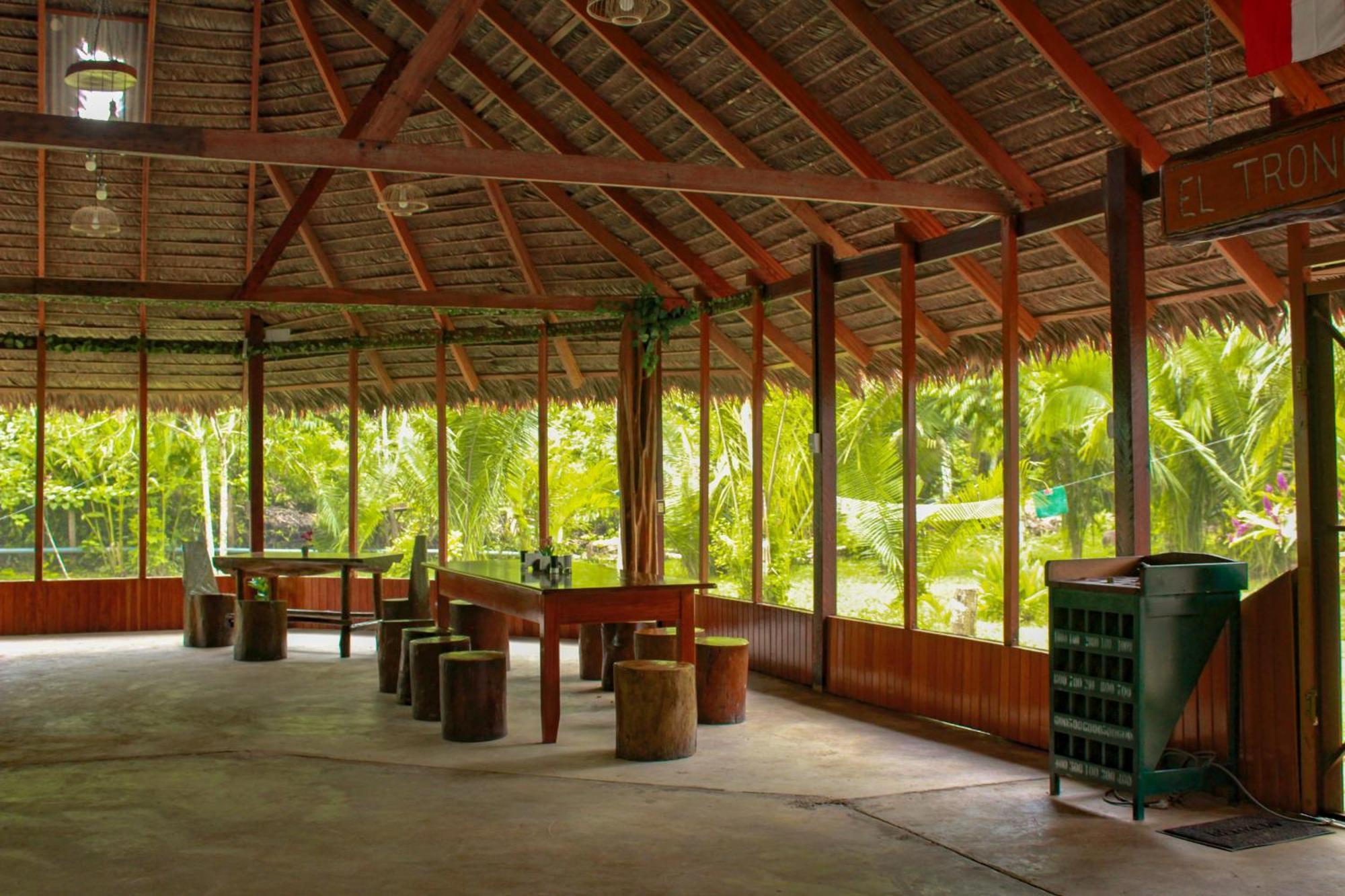Отель Tronco Tambopata Adventure Пуэрто-Мальдонадо Экстерьер фото