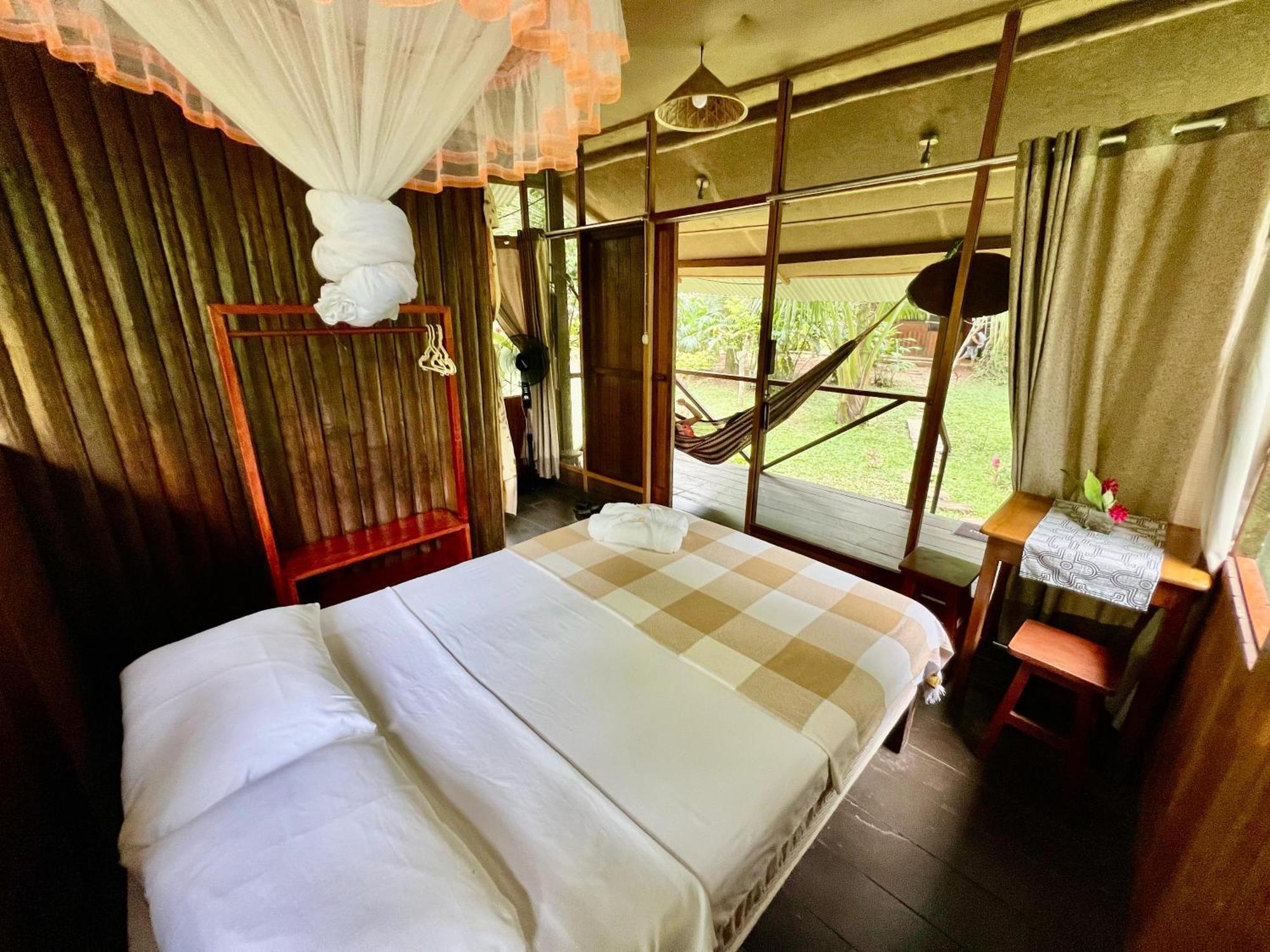 Отель Tronco Tambopata Adventure Пуэрто-Мальдонадо Экстерьер фото