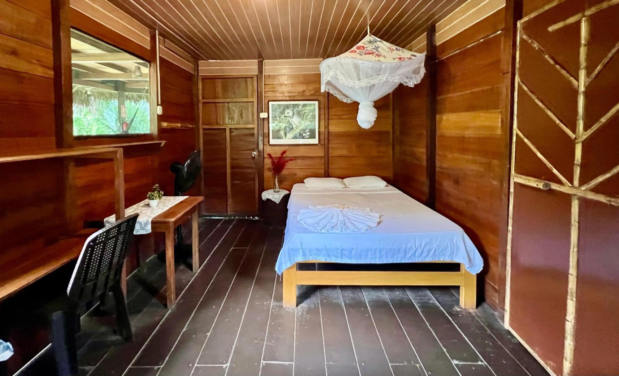 Отель Tronco Tambopata Adventure Пуэрто-Мальдонадо Экстерьер фото